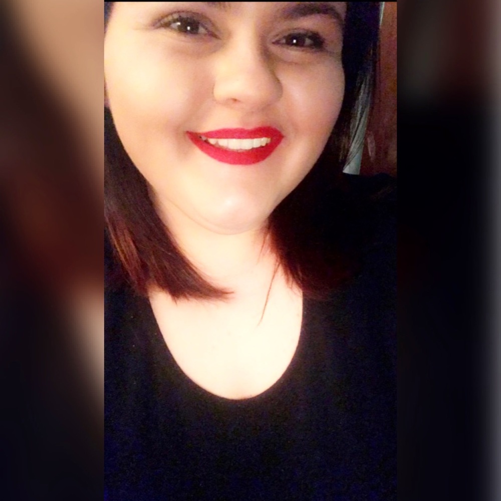 Meet your Posher, Crimson